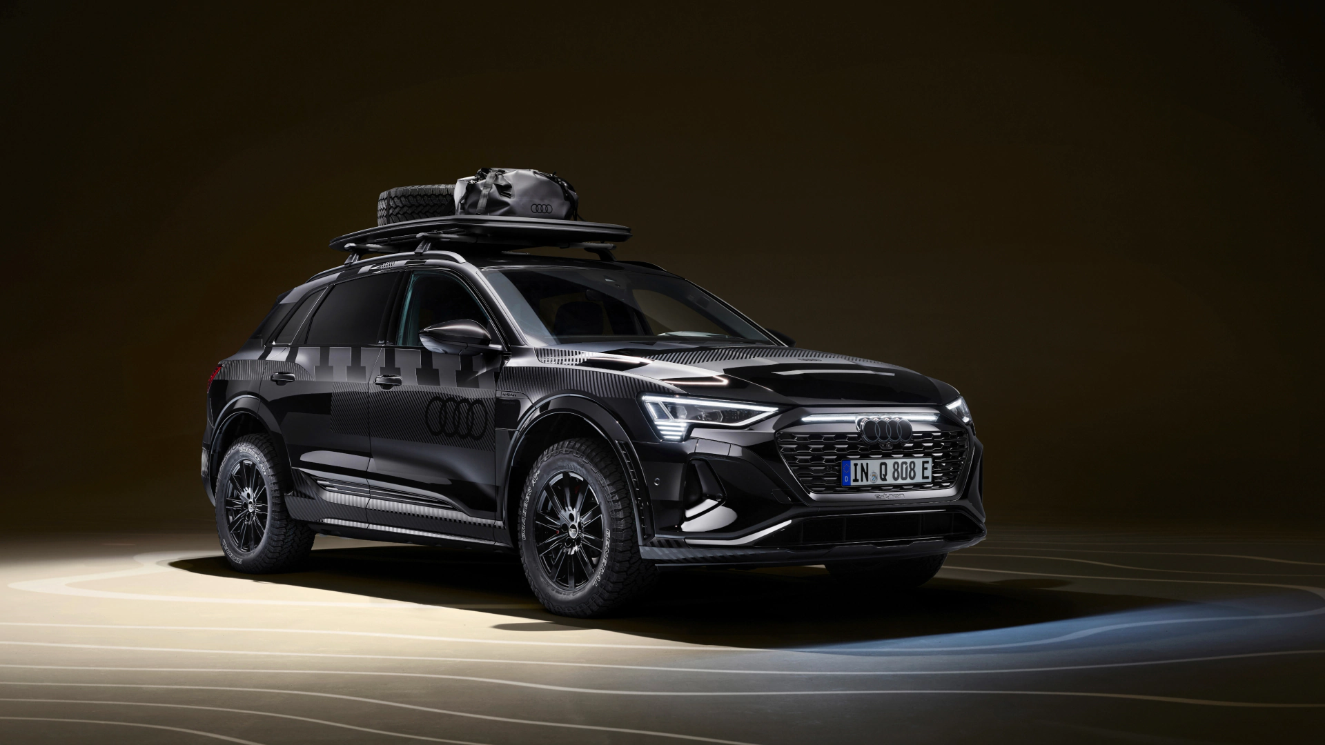 Audi Q8 e-tron edition Dakar: homage to a legend > Audi Sport > Audi ...