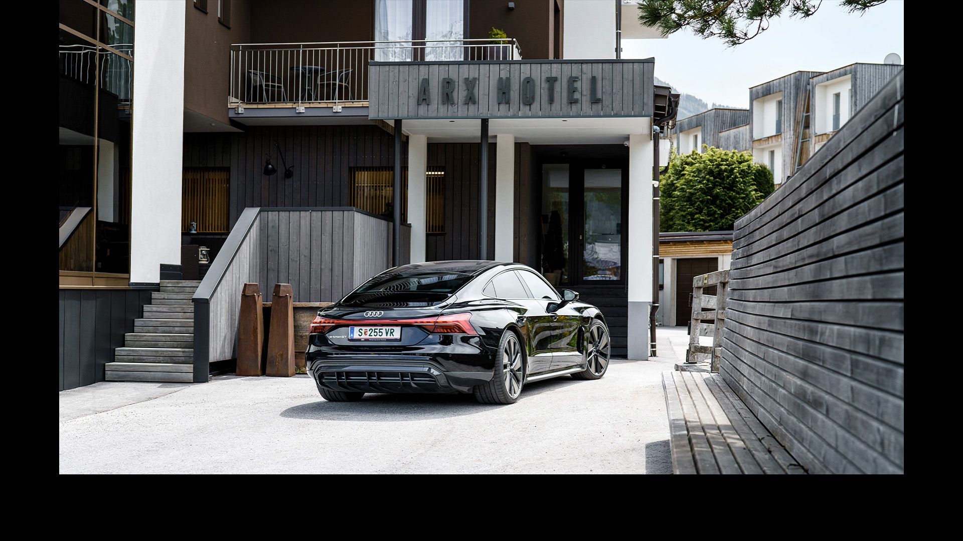 The Audi e-tron GT quattro.