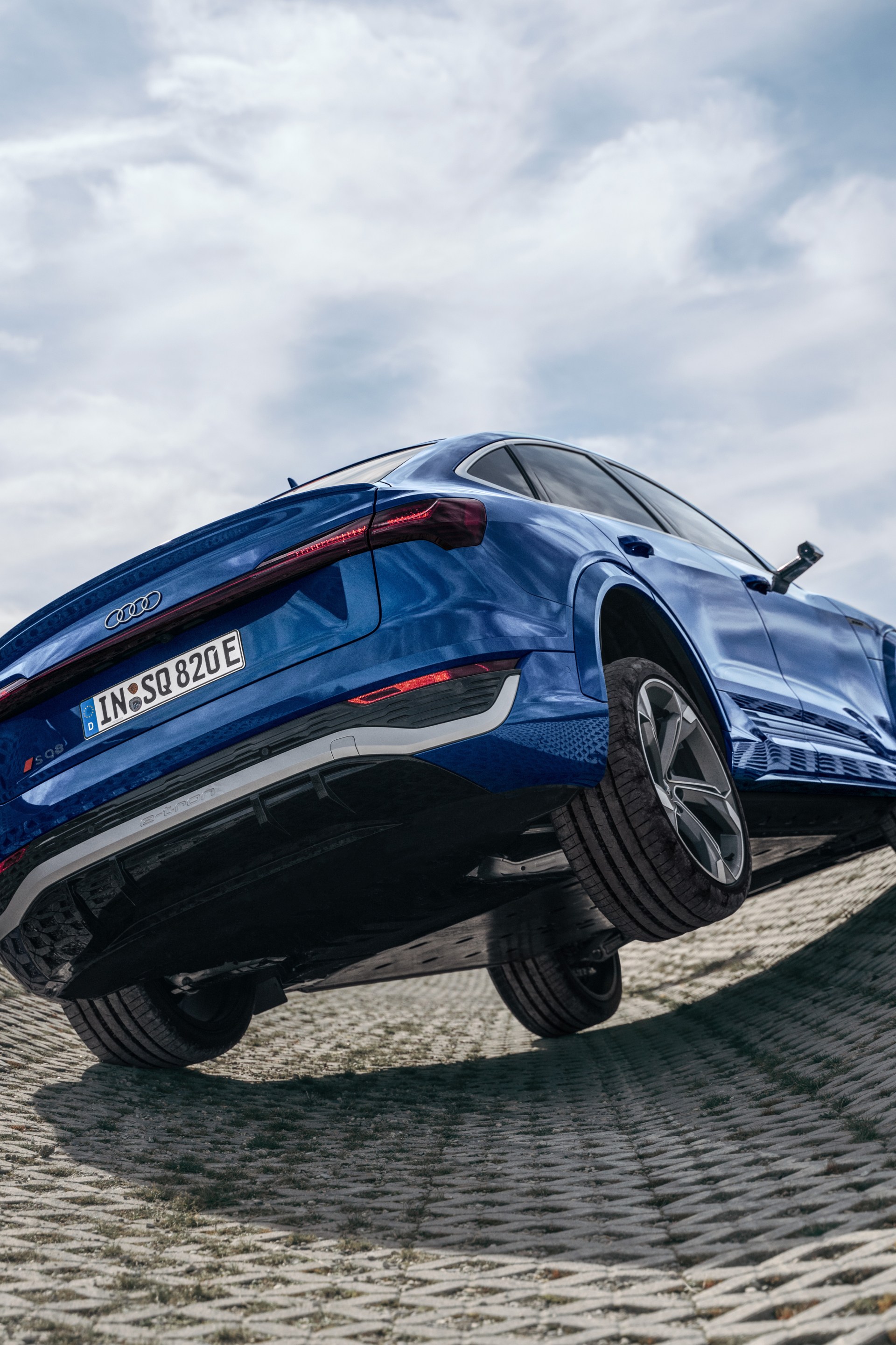 Rear view of the Audi SQ8 Sportback e-tron.